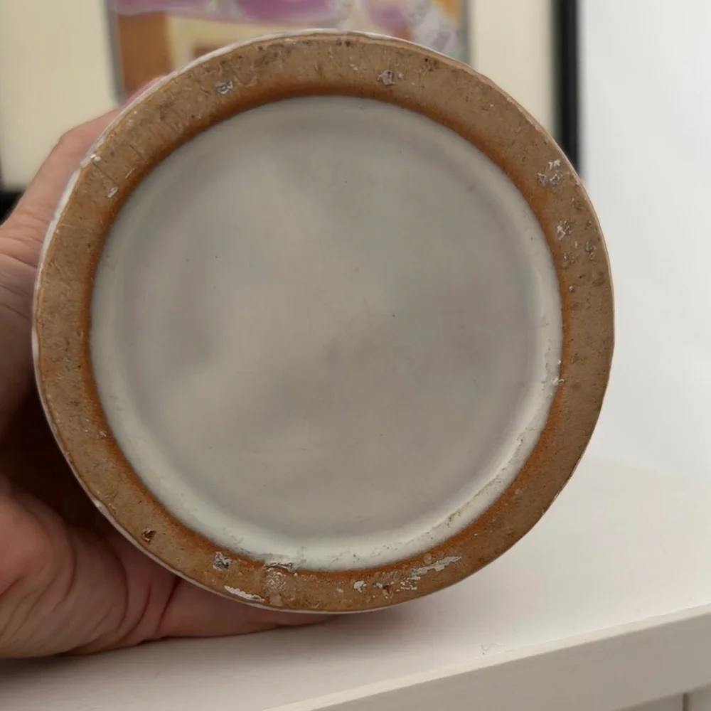 Terracotta White Glazed Floral Embossed Vase - Picture 6 of 7